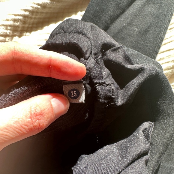 Citizens of humanity - maternity skinny jeans with belly panel- size 25 - Picture 3 of 3